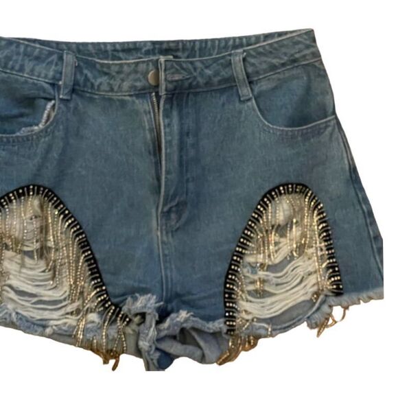NWOT LE LIS Blue Denim Shorts Cut-Off‎ Rhinestones Size Medium country cowgirl - Picture 1 of 5